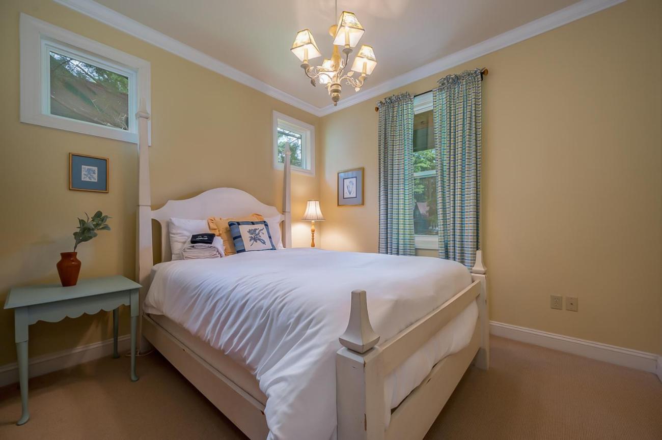 Buttercup Cottage Asheville Extérieur photo