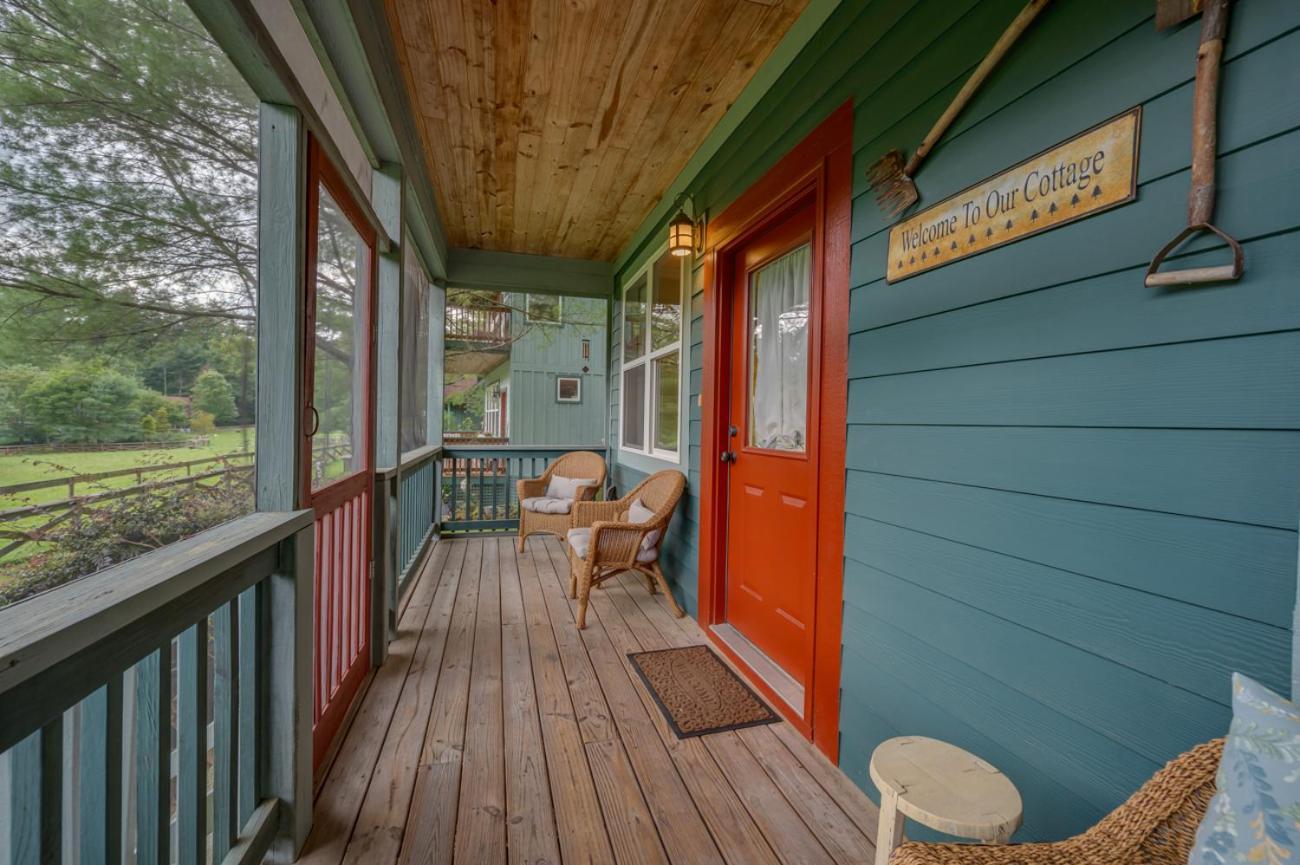 Buttercup Cottage Asheville Extérieur photo