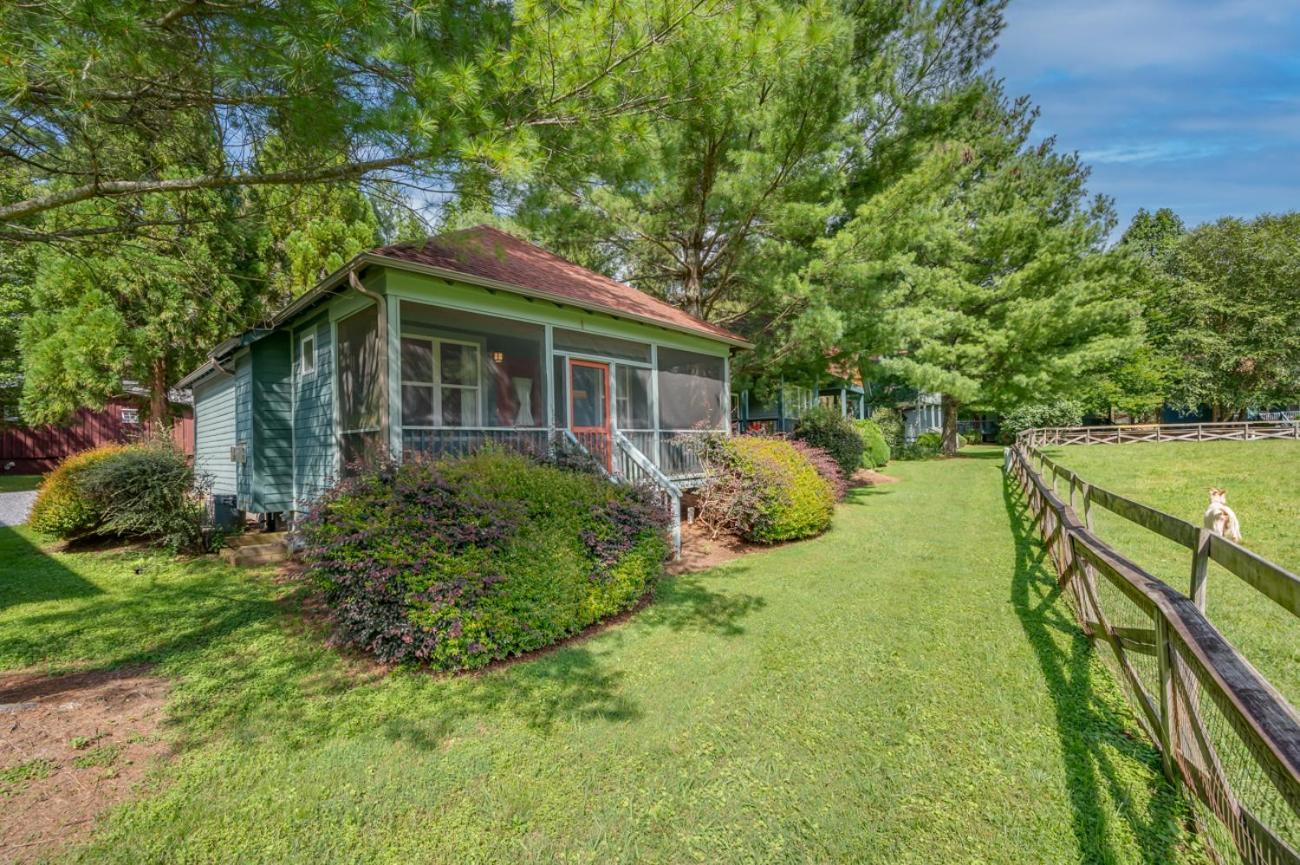 Buttercup Cottage Asheville Extérieur photo